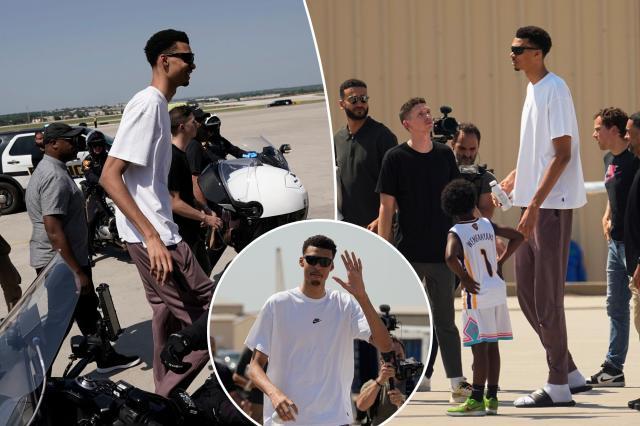 kaiyun-30年仅5人！文班亚马菜鸟季进全明星？詹皇KD没做到