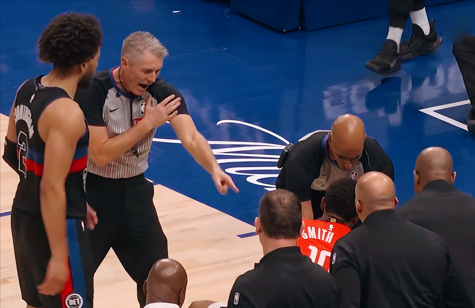 开云线上入口-力克第1！止4连胜，火箭背靠背苦战：杜兰特孤胆英雄，申京遭痛批